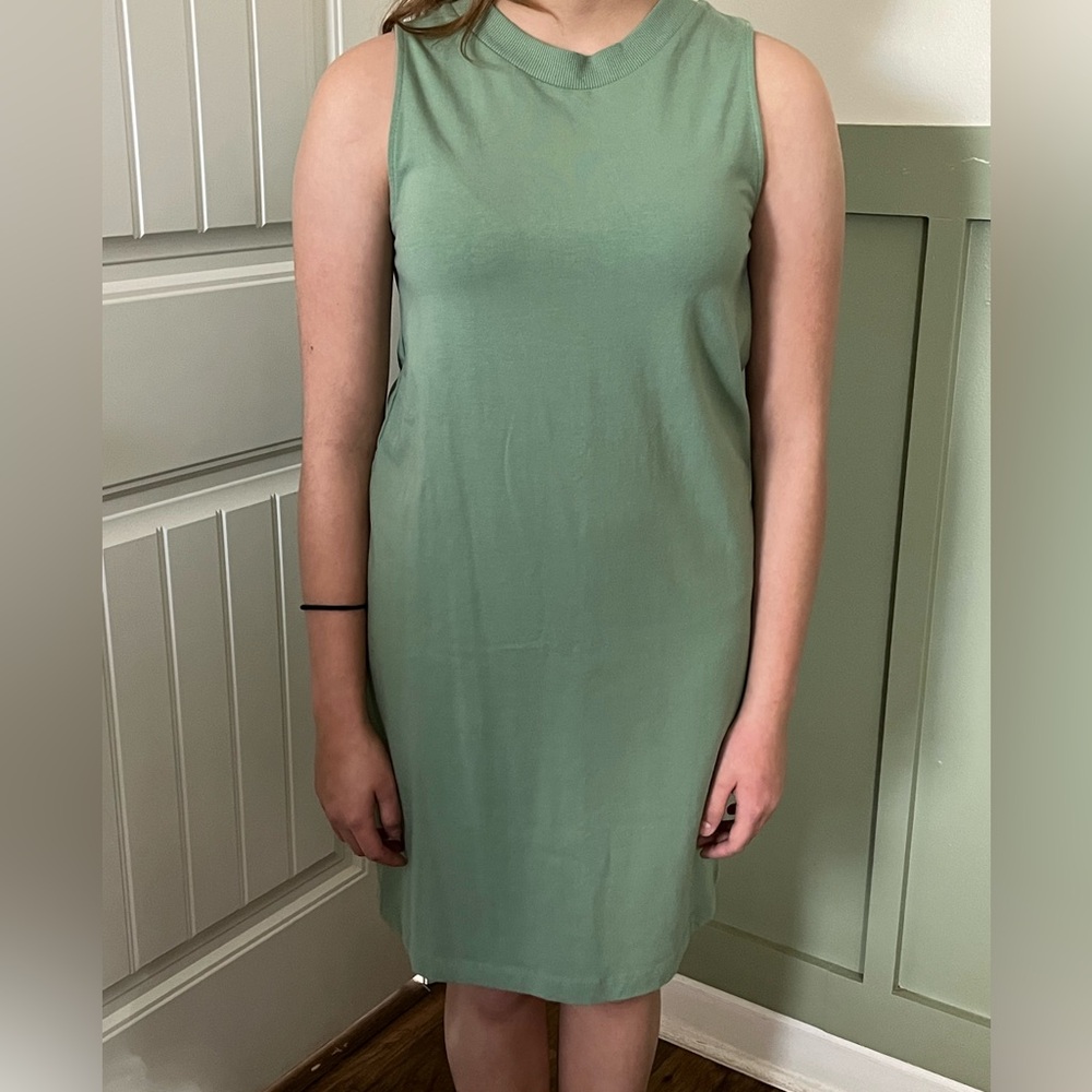 Women dress